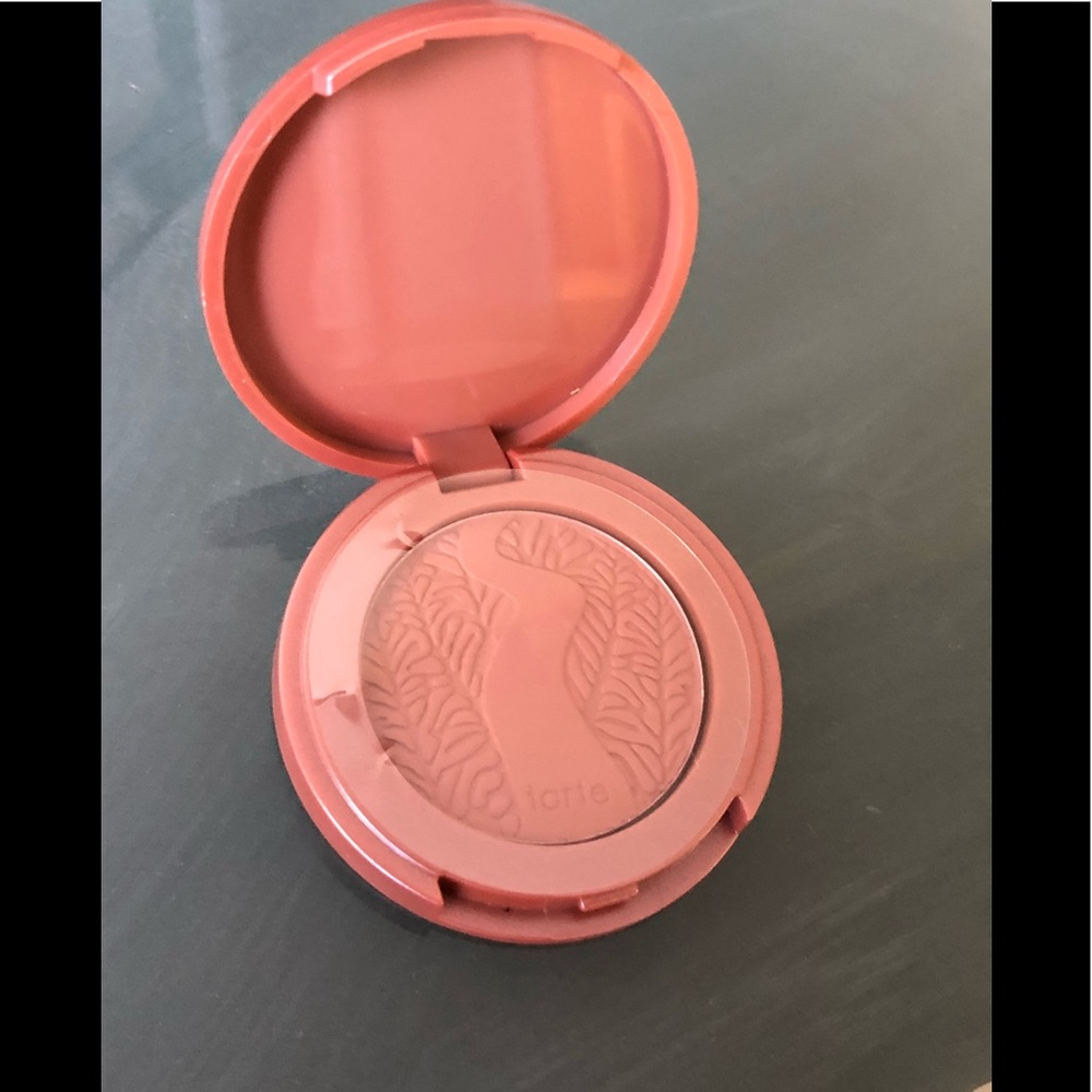Tarte Amazonian Clay 12hr blush in “Thrilled”